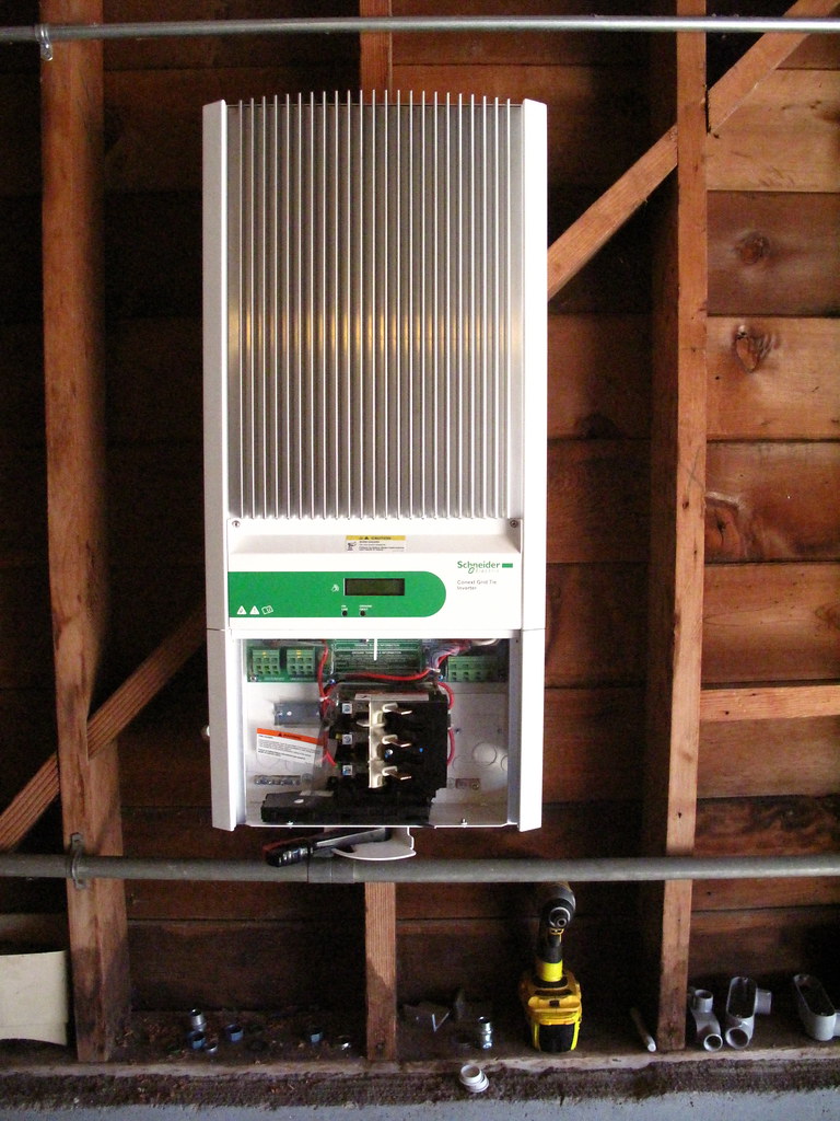 UPS & Solar Inverters